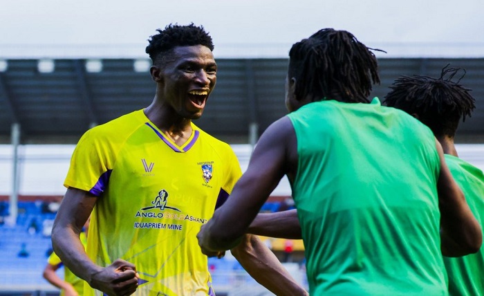 who is bigtittygothegg